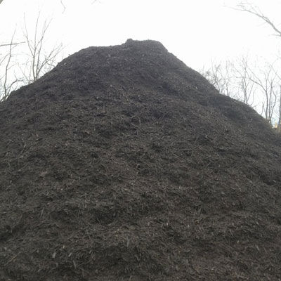 pile of mulch